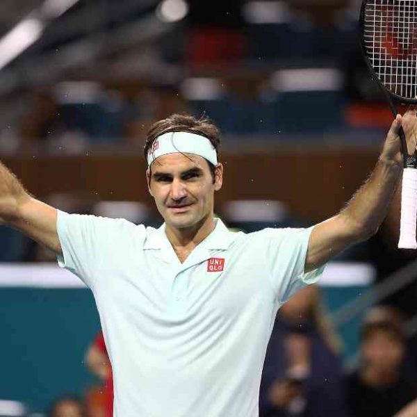 Federer Announces Retirement Early